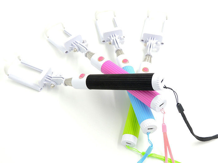 Green Cordless Smartphone Portrait Bluetooth Selfie Stick With Adajustable Holer